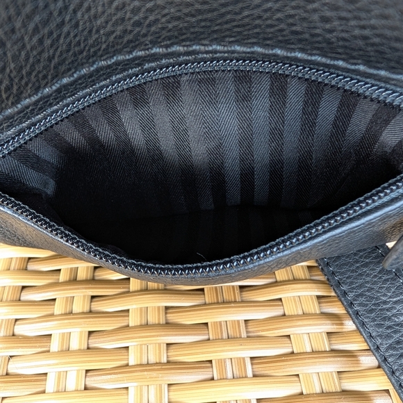 Jack Georges Voyager Black Pebbled Leather Crossbody Shoulder Bag - Picture 11 of 13